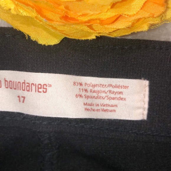 No Boundaries Women’s Black Stretch Pants 17 - Picture 6 of 10